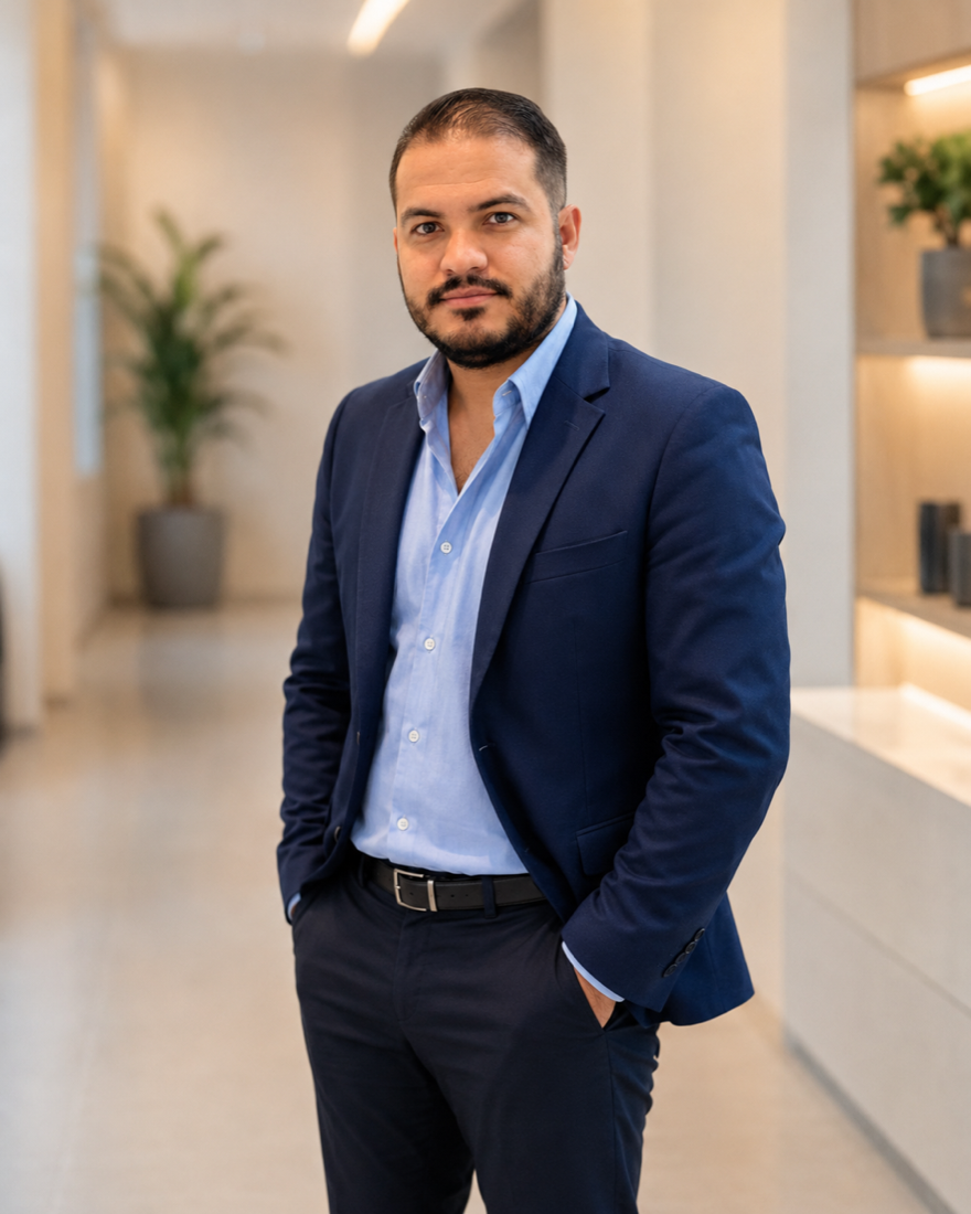 Dr. Eder Nazário